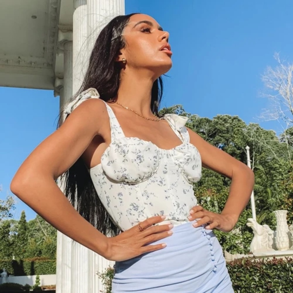 Beginning Boutique Bodice Top